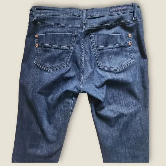 Rock & Republic Women's Straight Skinny Darkwash Jeans Size 16 - Picture 4 of 8